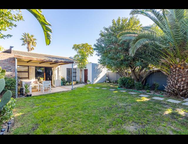 2 BEDROOM CLUSTER RENTED IN BLOUBERG RISE